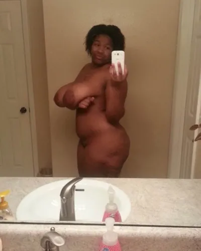 Caroline, 27 ans, rencontre à Saint-Laurent-du-Var