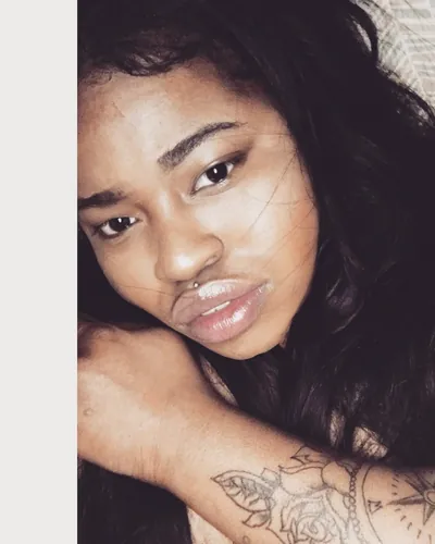 Kadiatou, 33 ans, rencontre à Bruges