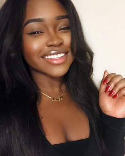 Kadiatou, 19 ans, rencontre à Ollioules