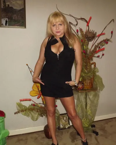 Corinne, 55 ans, rencontre à Anould
