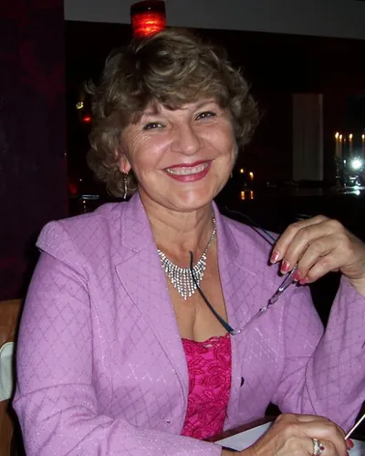 Brigitte, 50 ans, rencontre à Bègles