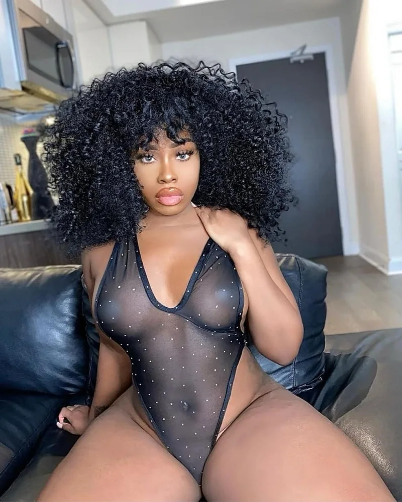Ruth, 35 ans, rencontre à Saint-Denis