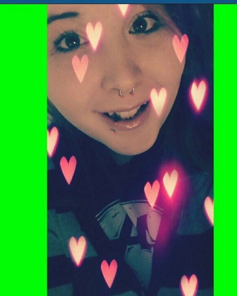 Héloïse, 19 ans, rencontre à Tours
